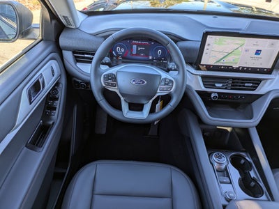 2026 Ford Explorer Active w/200A Pkg