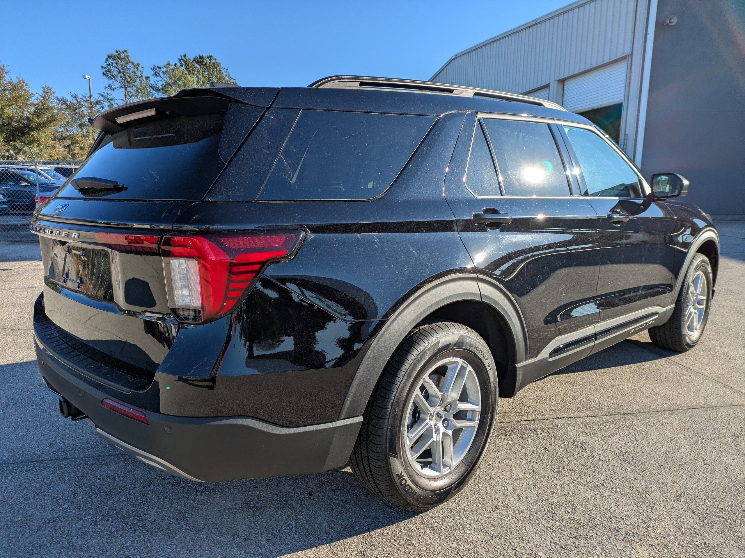 2026 Ford Explorer Active w/200A Pkg