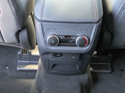 2027 Ford Explorer Active w/200A Pkg