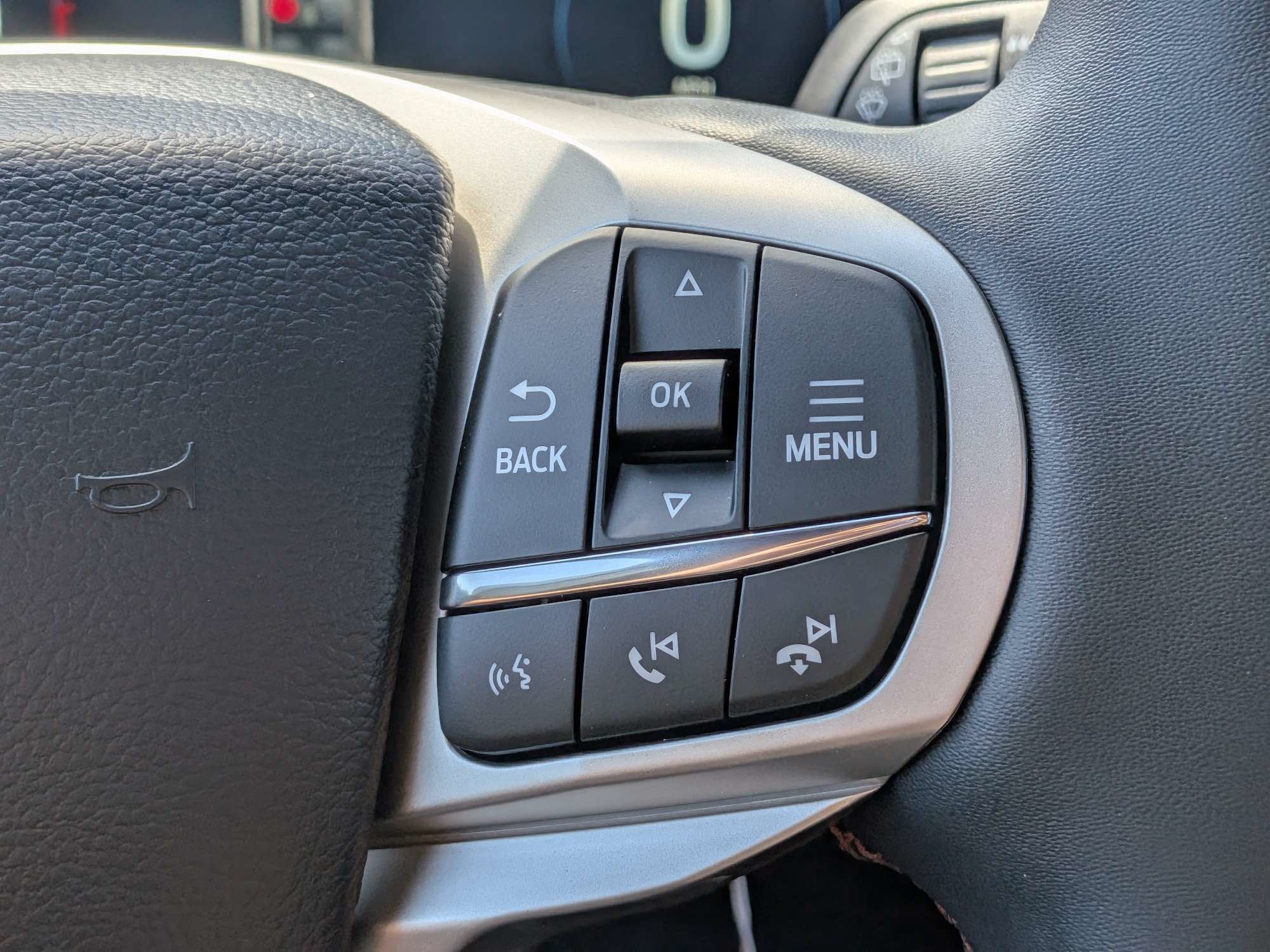 2027 Ford Explorer Active w/200A Pkg