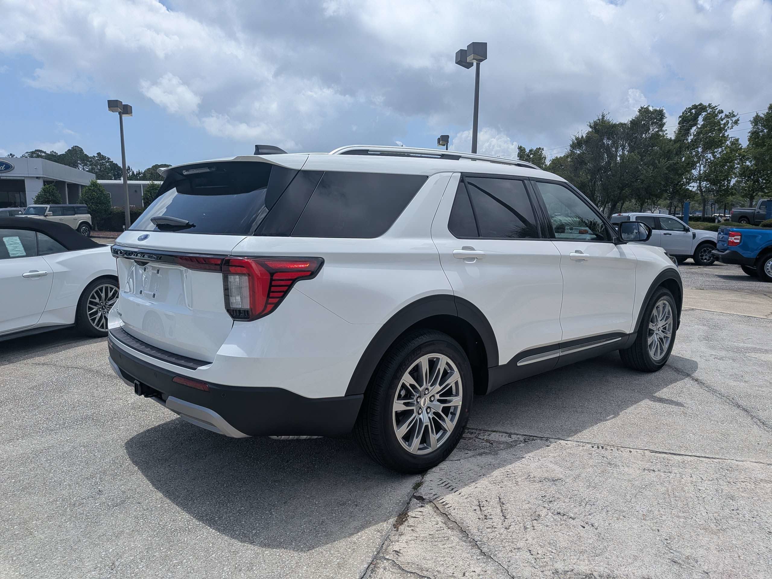 2026 Ford Explorer Platinum