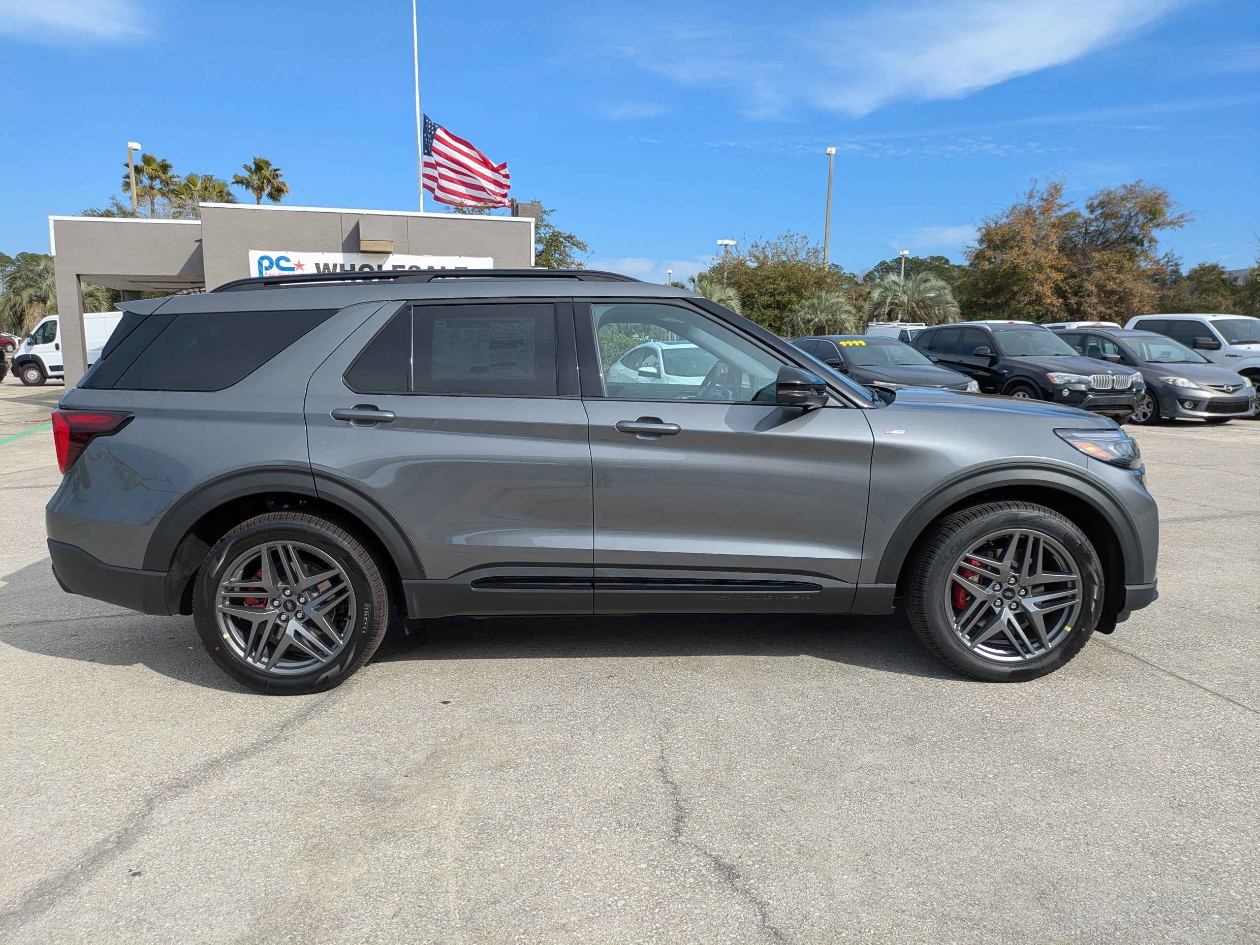 2026 Ford Explorer ST-Line