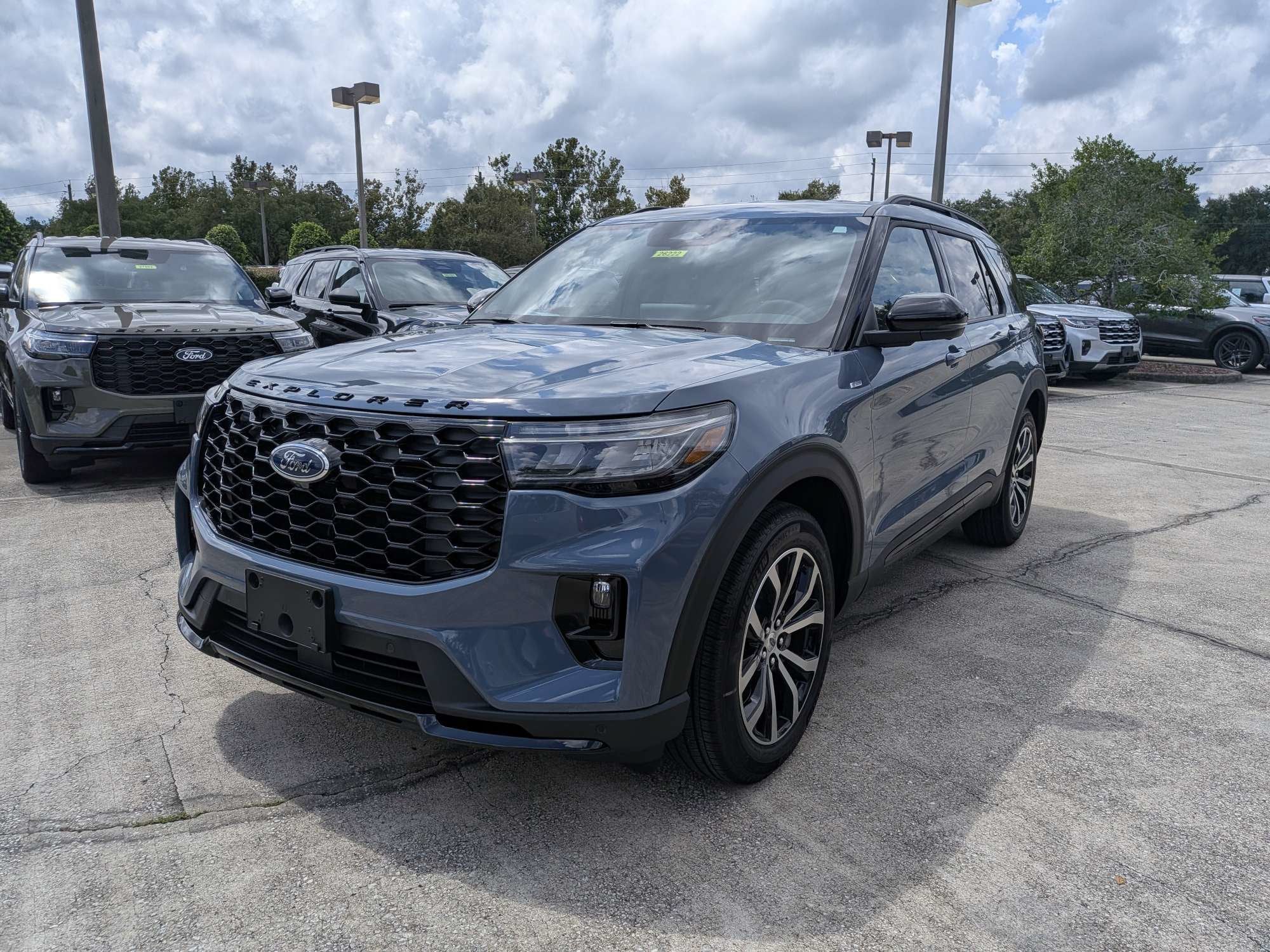 2026 Ford Explorer ST-Line