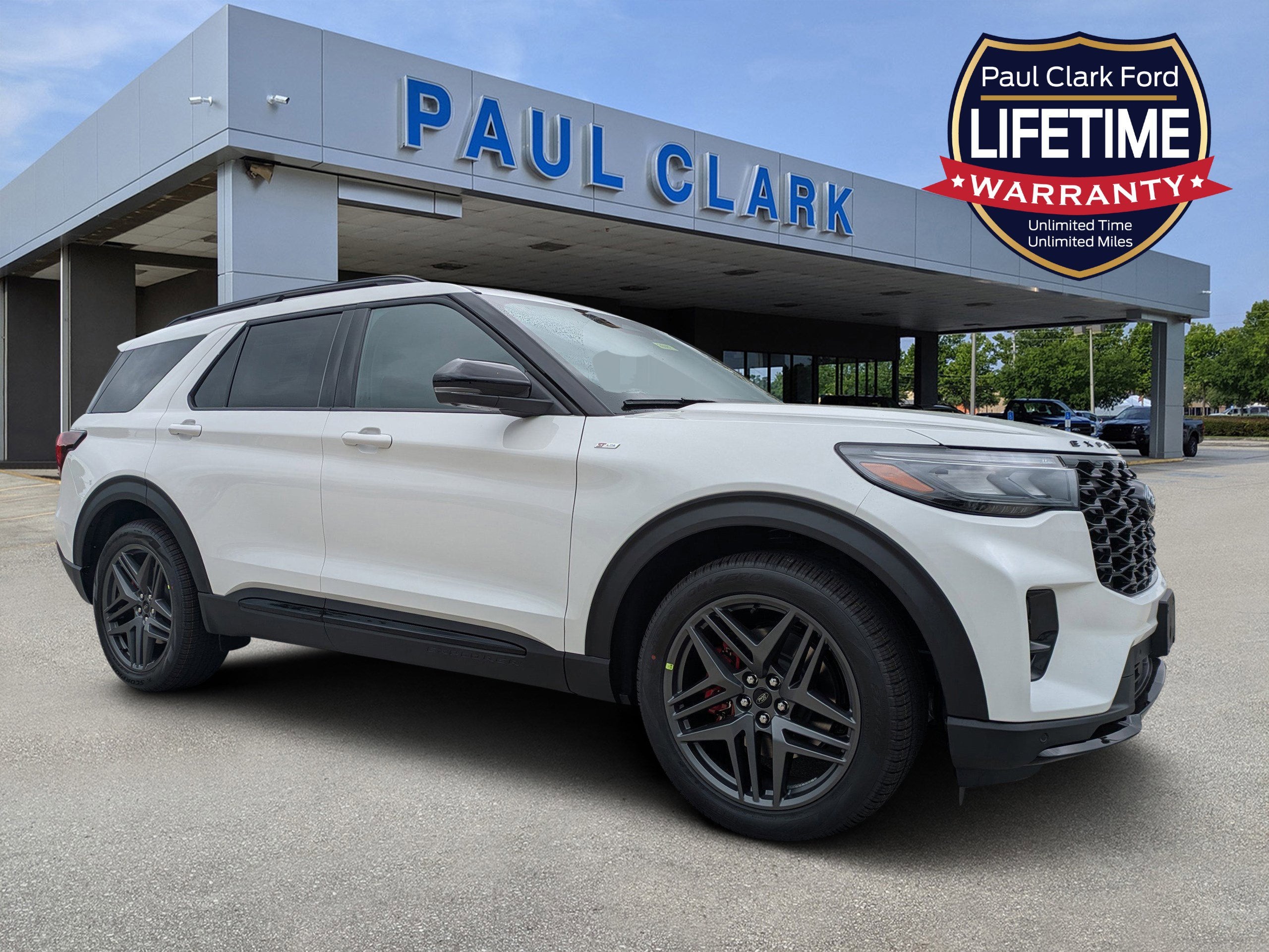 2026 Ford Explorer ST-Line