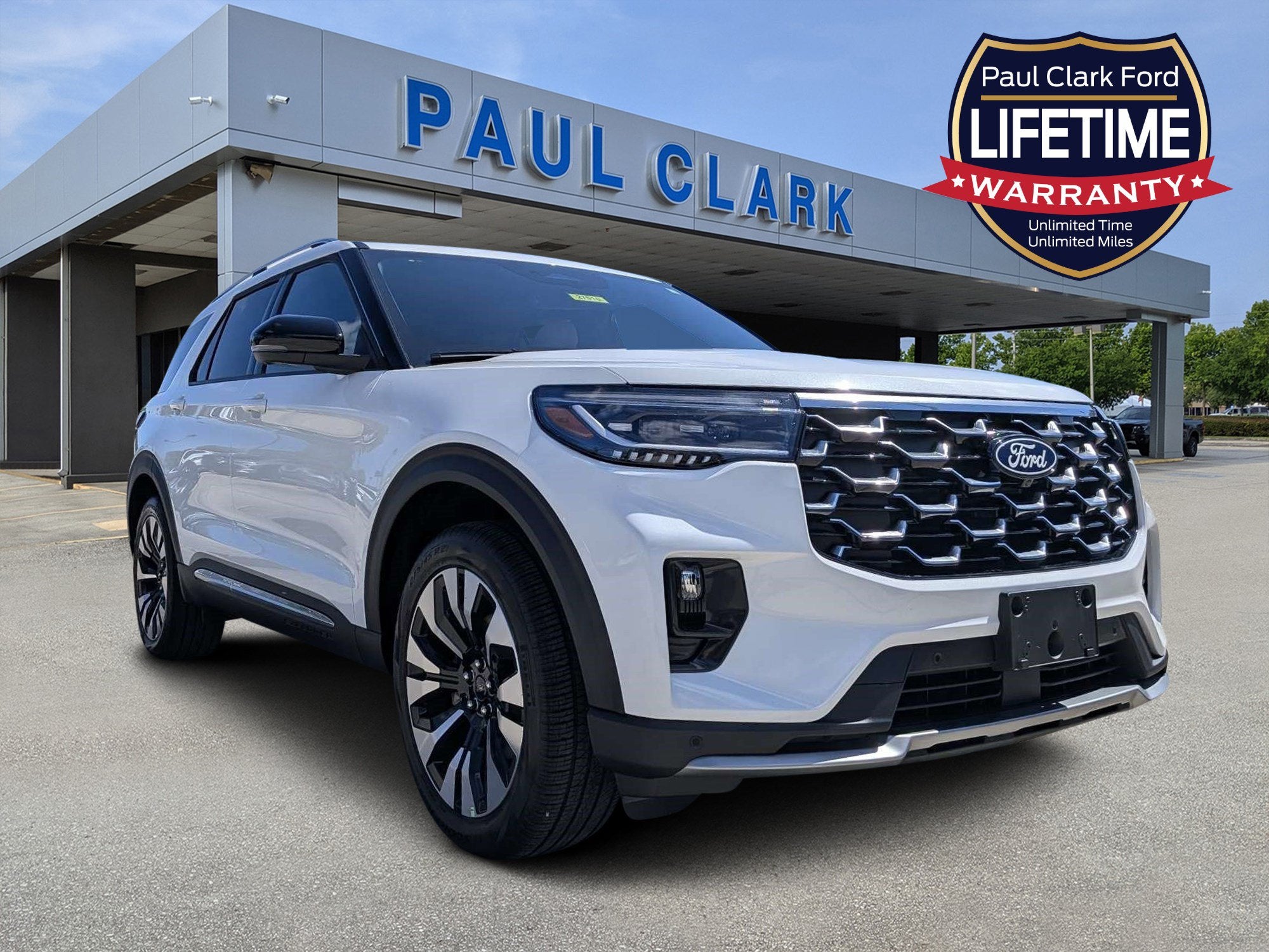 2027 Ford Explorer Platinum