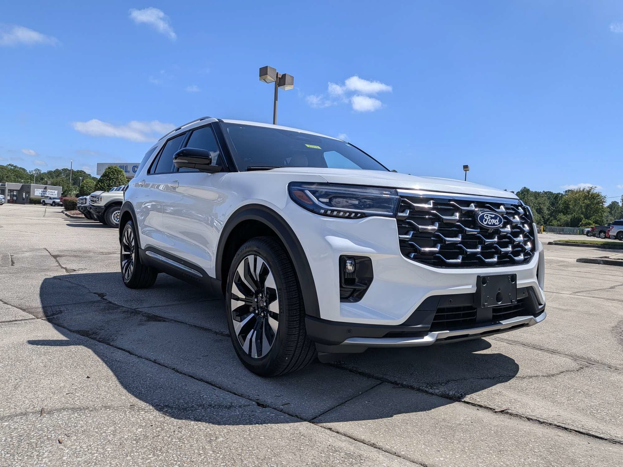 2027 Ford Explorer Platinum