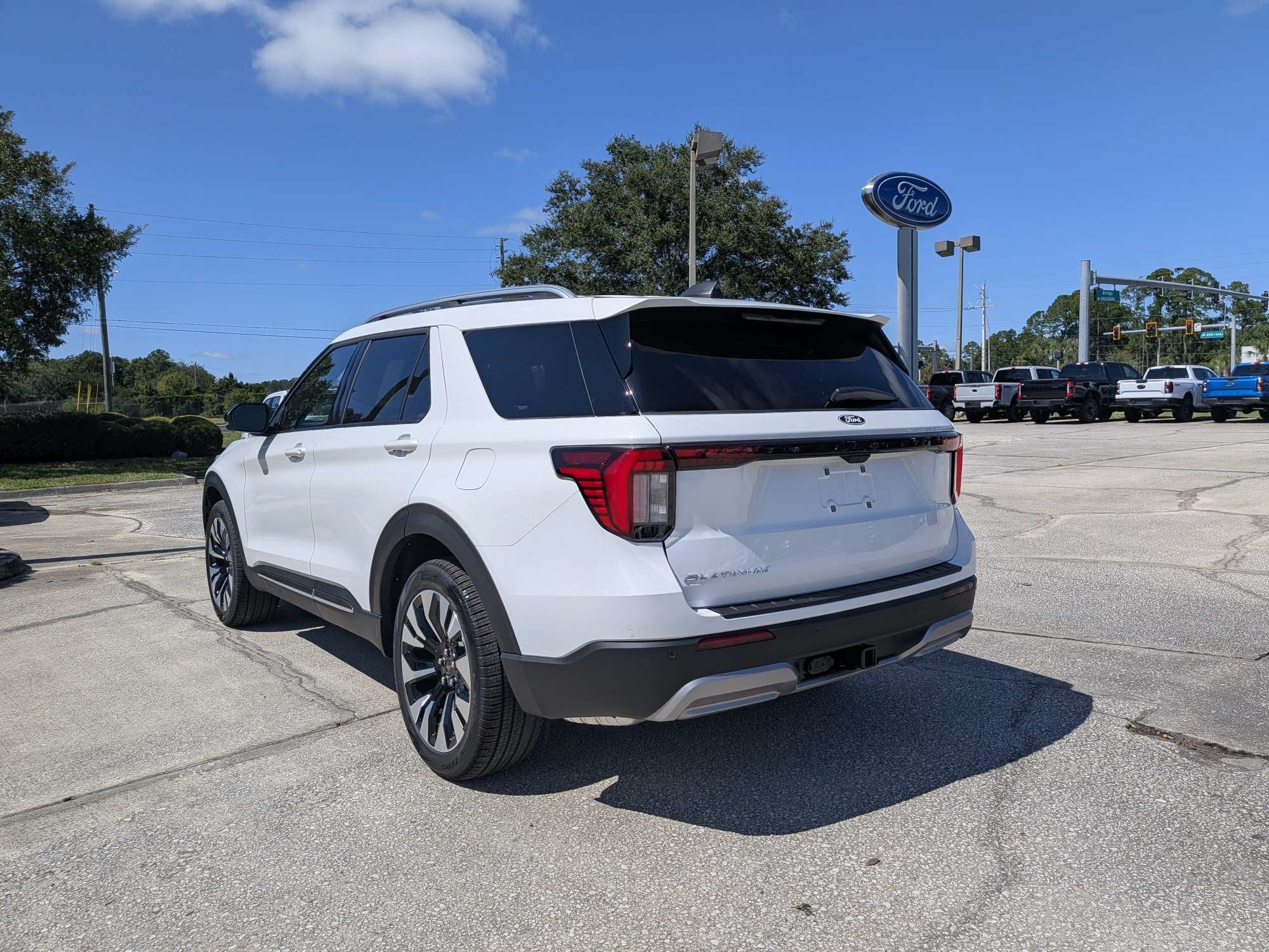 2027 Ford Explorer Platinum
