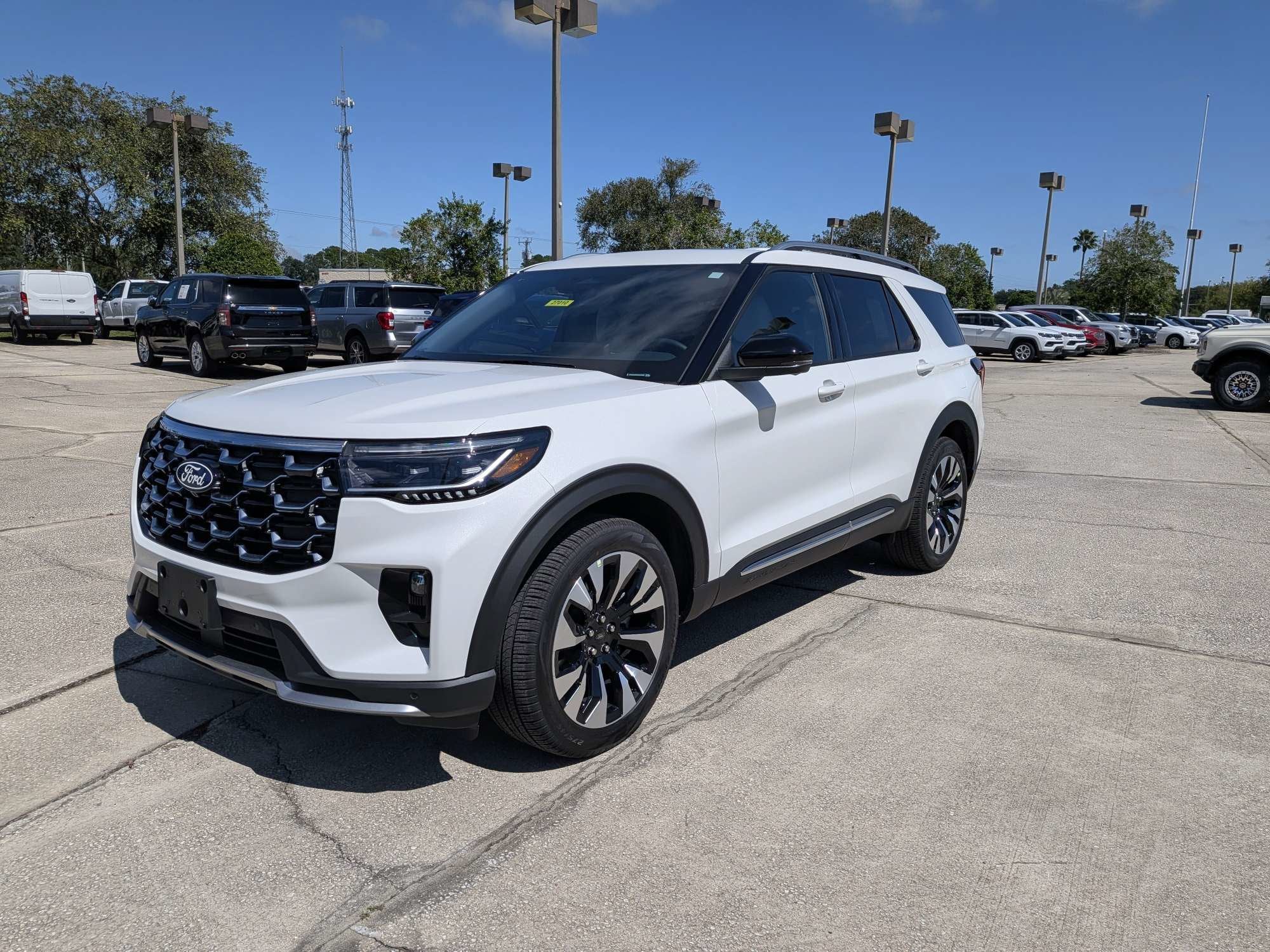 2027 Ford Explorer Platinum
