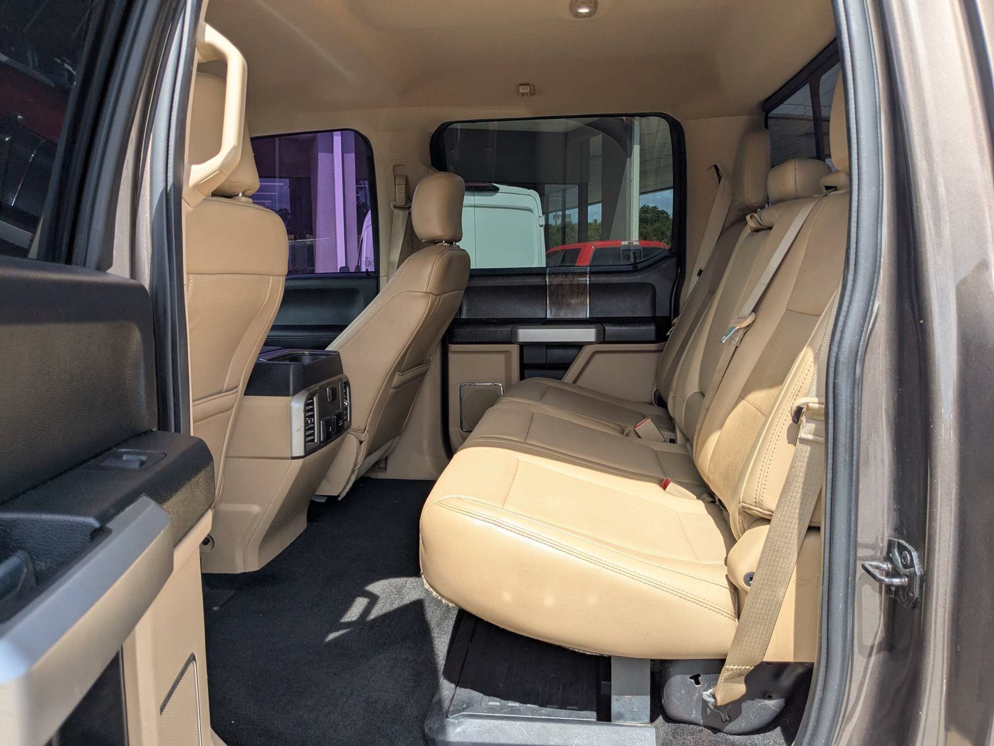 2017 Ford Super Duty F-250 SRW Lariat