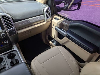 2017 Ford Super Duty F-250 SRW Lariat