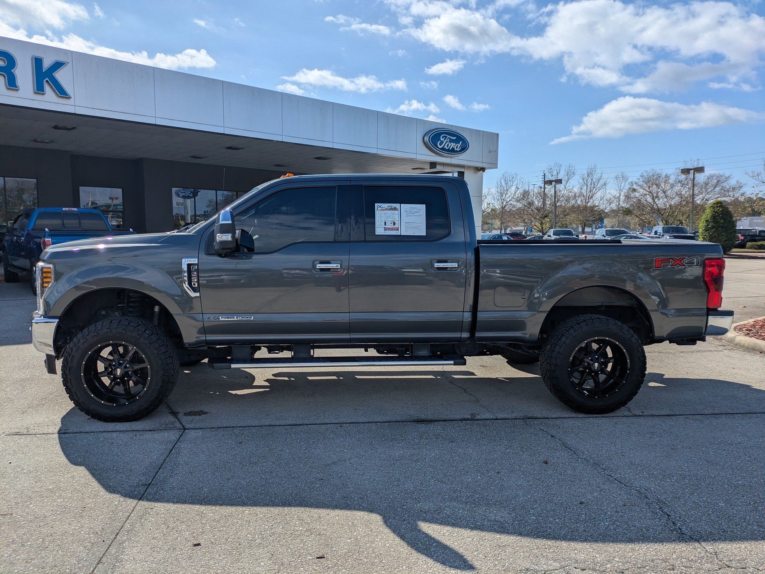 2019 Ford Super Duty F-250 SRW LARIAT