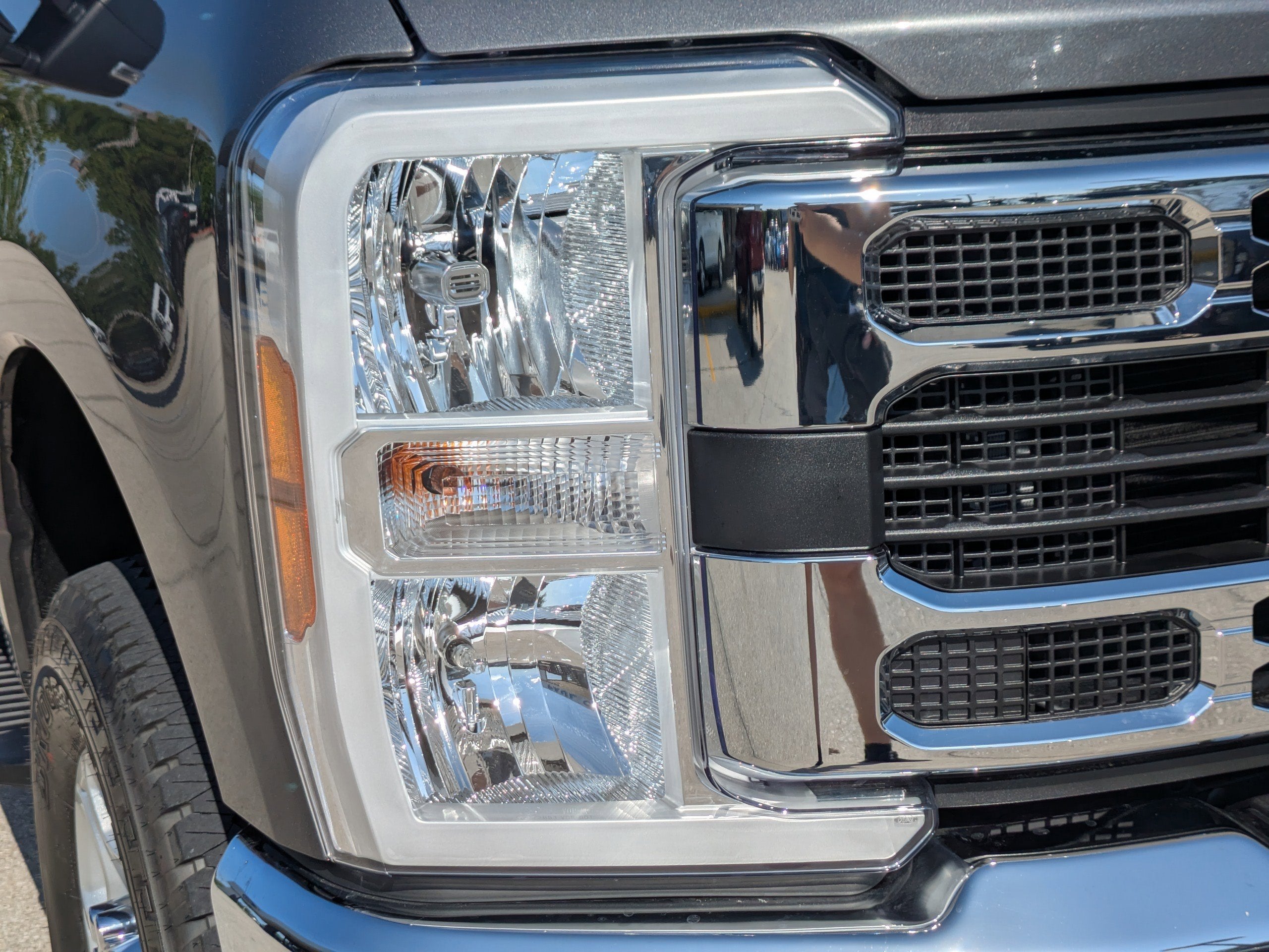 2025 Ford Super Duty F-250 SRW XLT