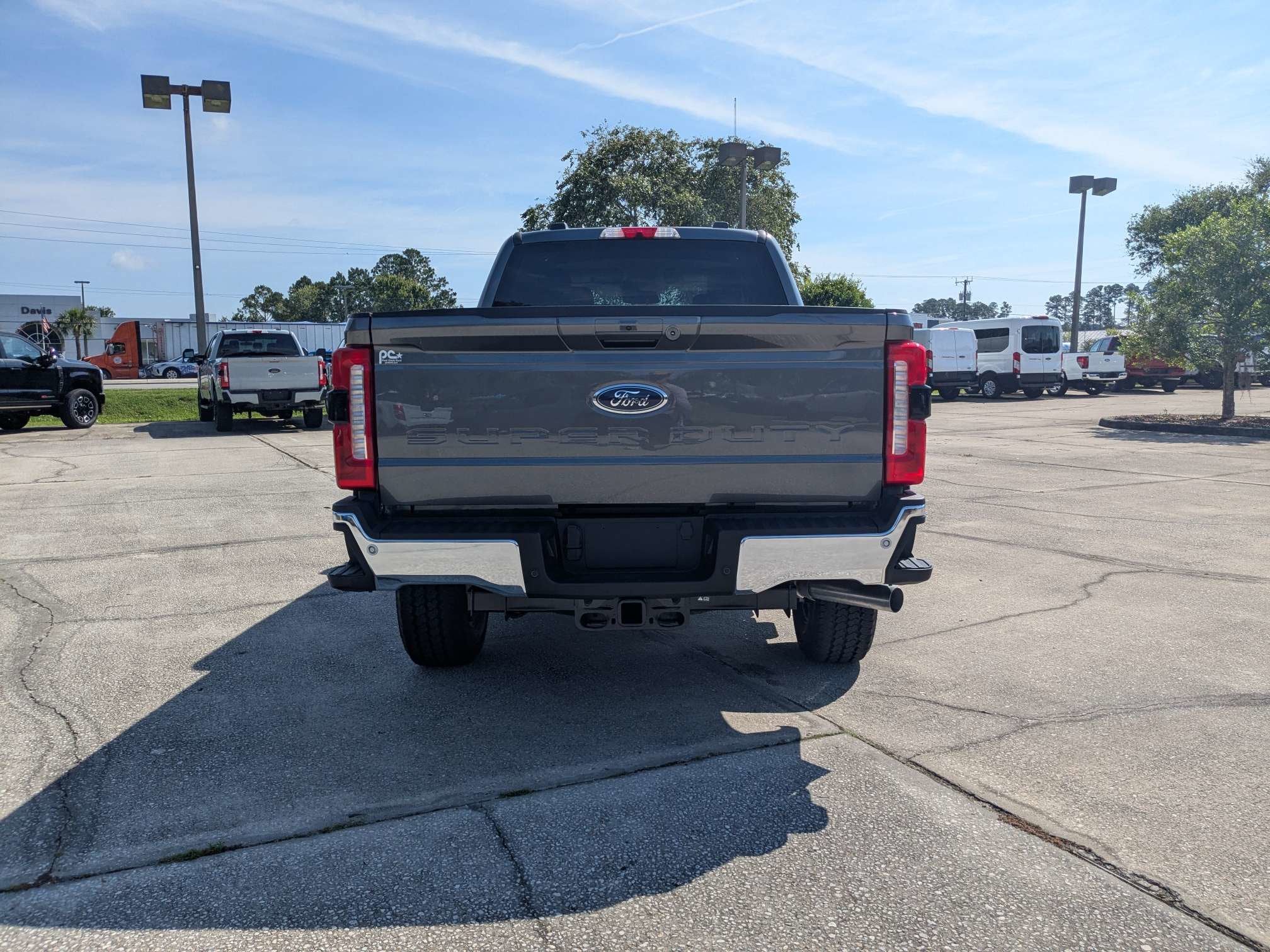 2026 Ford Super Duty F-250 SRW LARIAT