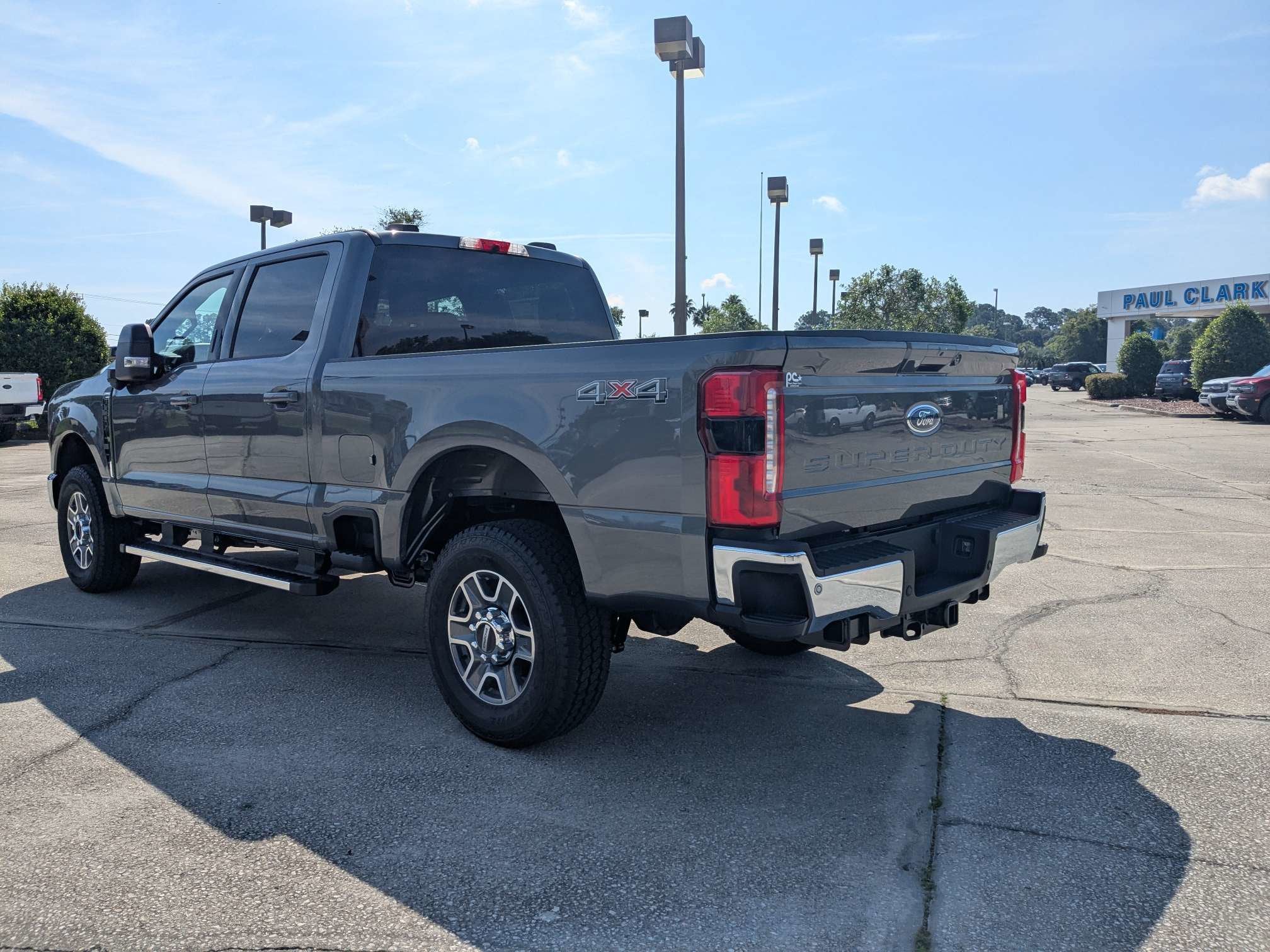 2026 Ford Super Duty F-250 SRW LARIAT