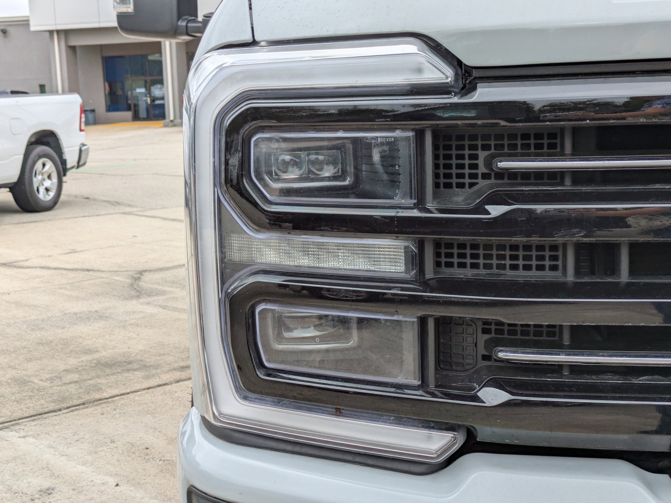 2025 Ford Super Duty F-250 SRW Platinum