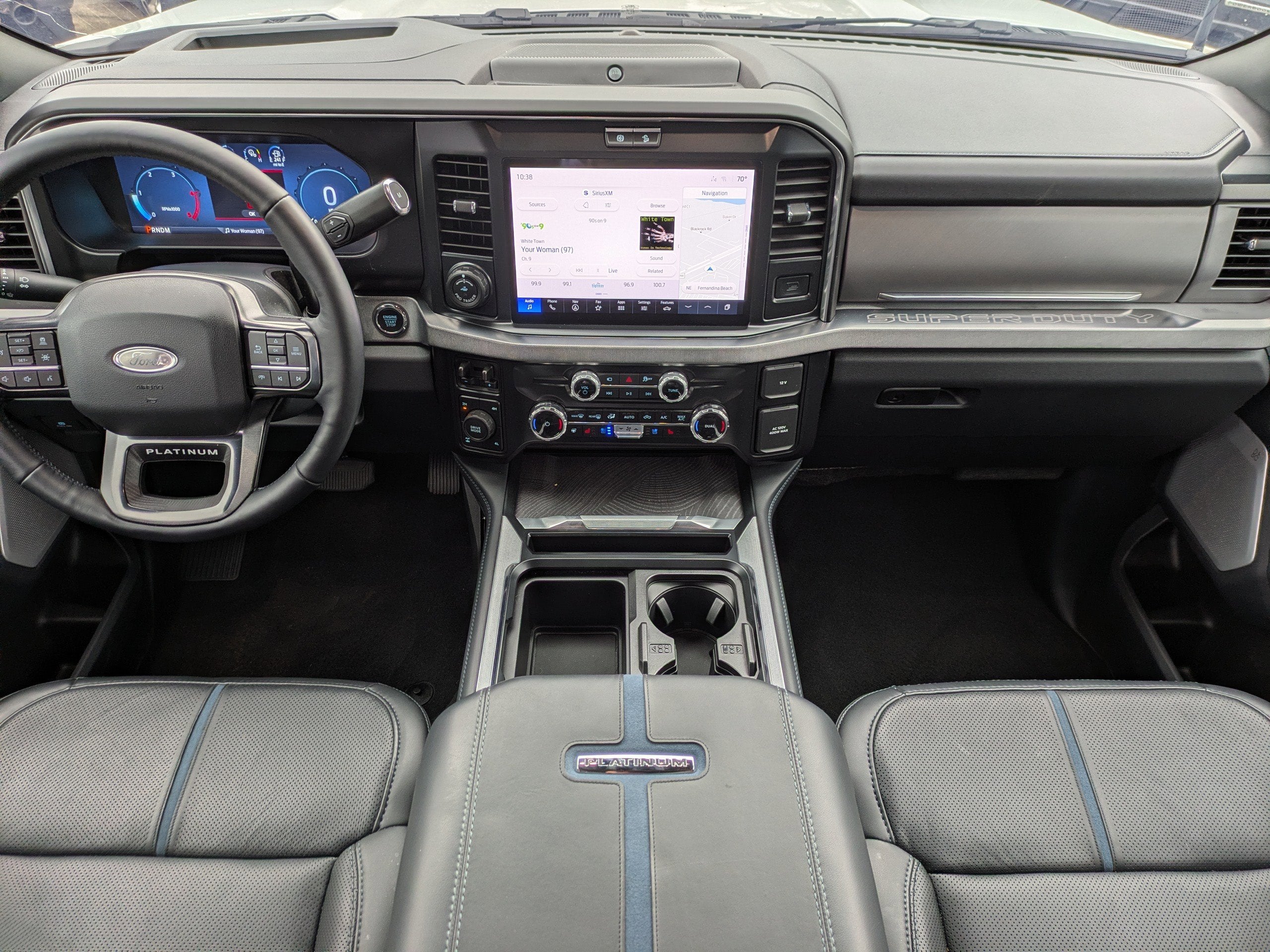 2025 Ford Super Duty F-250 SRW Platinum