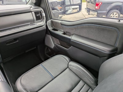 2025 Ford Super Duty F-250 SRW Platinum