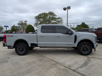 2025 Ford Super Duty F-250 SRW Platinum