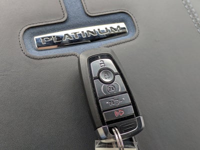 2025 Ford Super Duty F-250 SRW Platinum
