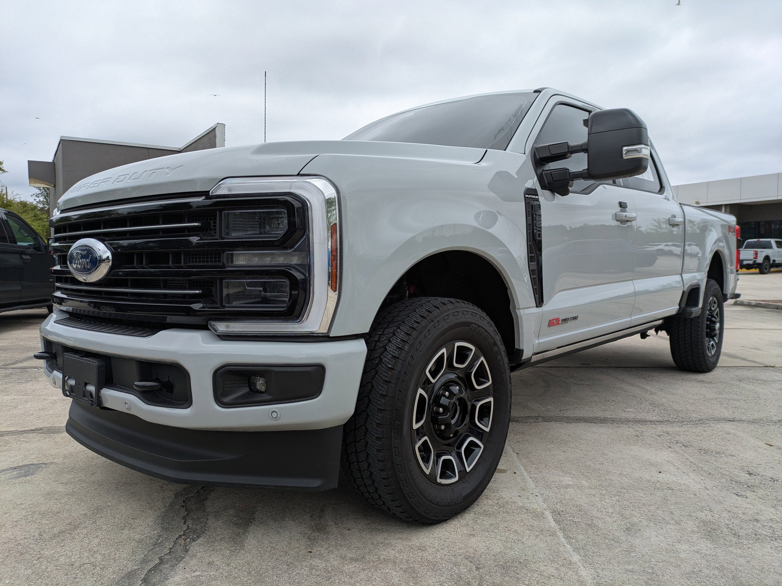 2025 Ford Super Duty F-250 SRW Platinum