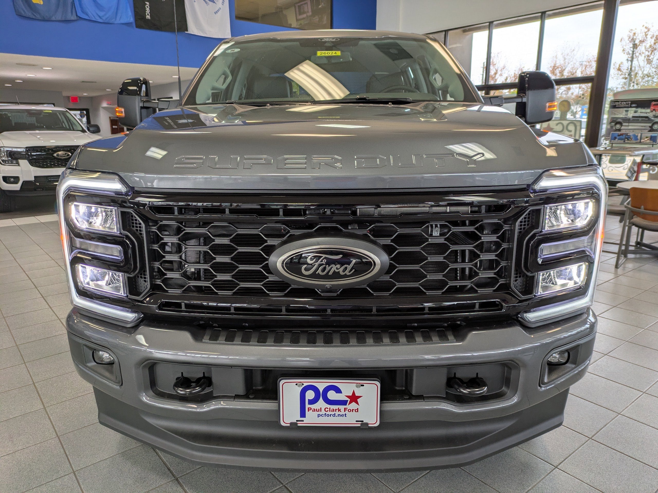 2026 Ford Super Duty F-250 SRW LARIAT