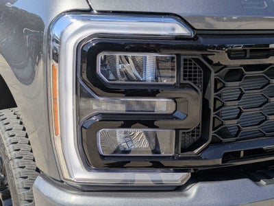 2027 Ford Super Duty F-250 SRW F-250® Lariat®