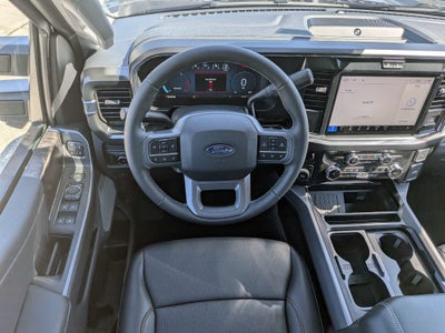 2027 Ford Super Duty F-250 SRW F-250® Lariat®