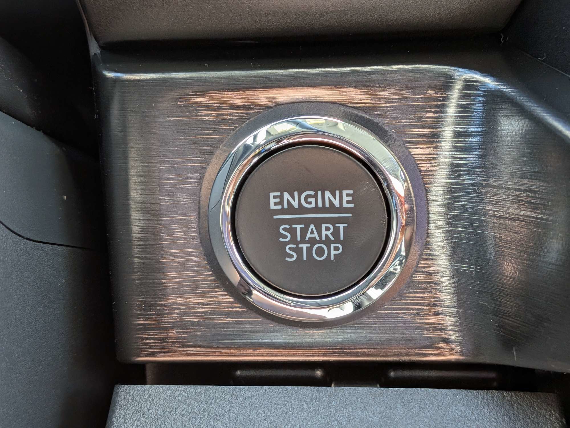 2027 Ford Super Duty F-250 SRW LARIAT