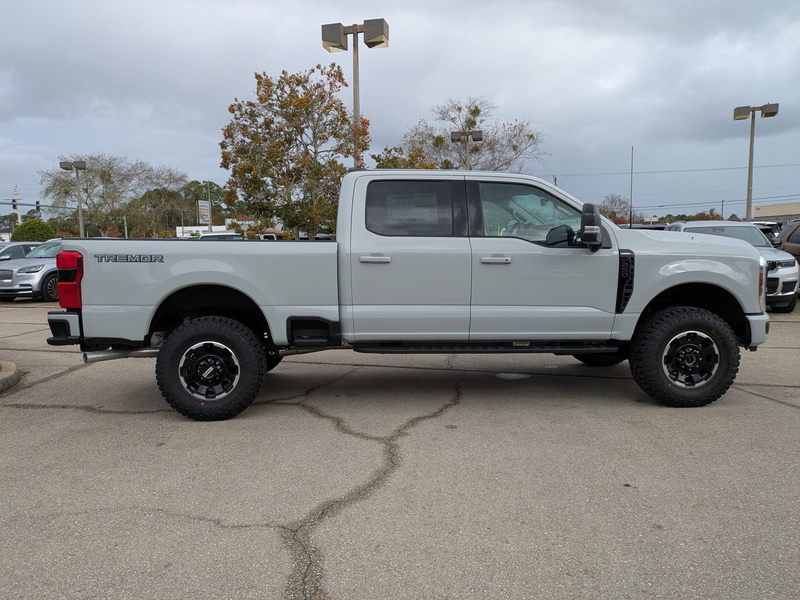 2026 Ford Super Duty F-250 SRW LARIAT