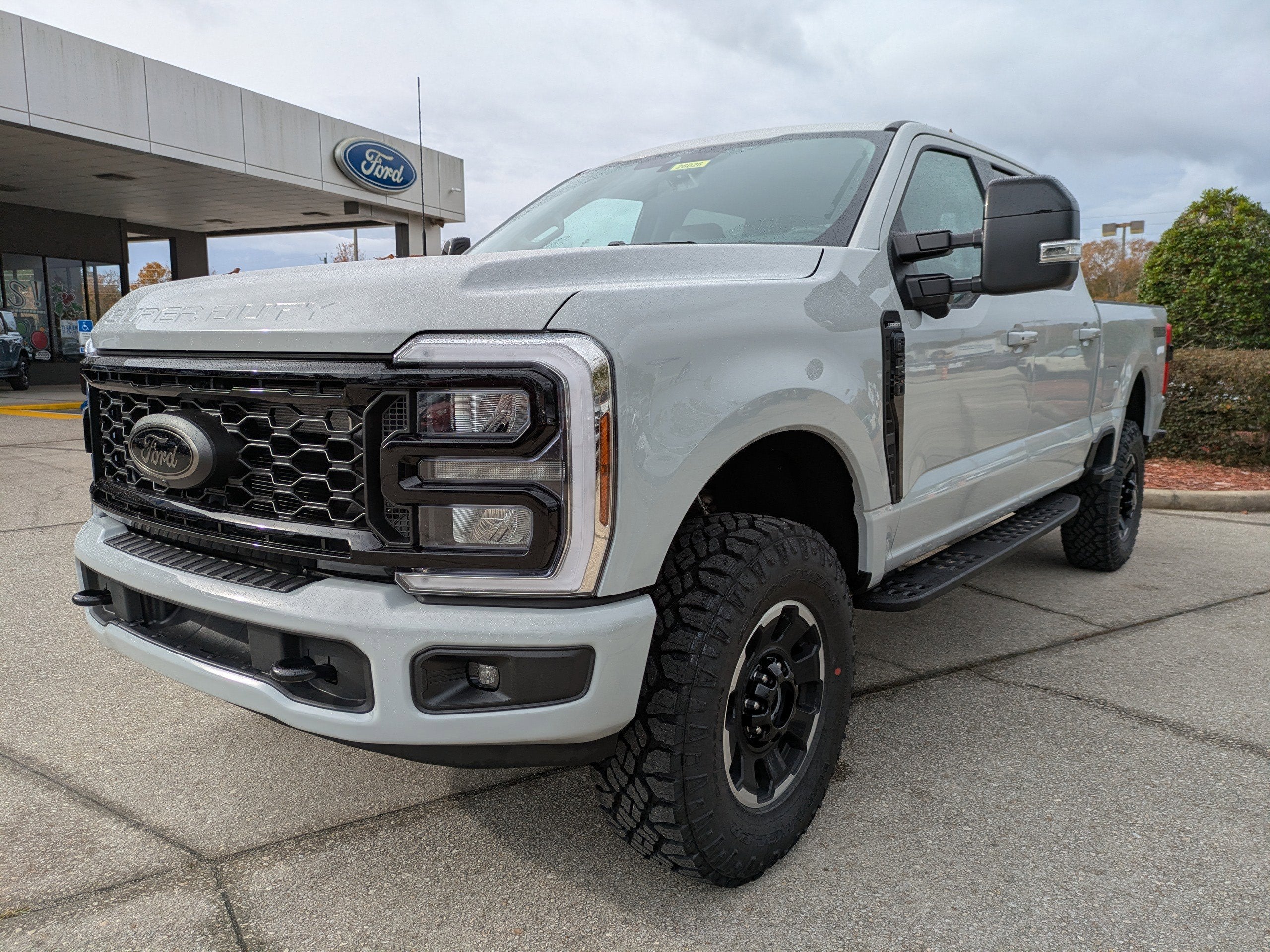 2026 Ford Super Duty F-250 SRW LARIAT
