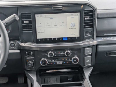 2027 Ford Super Duty F-250 SRW LARIAT
