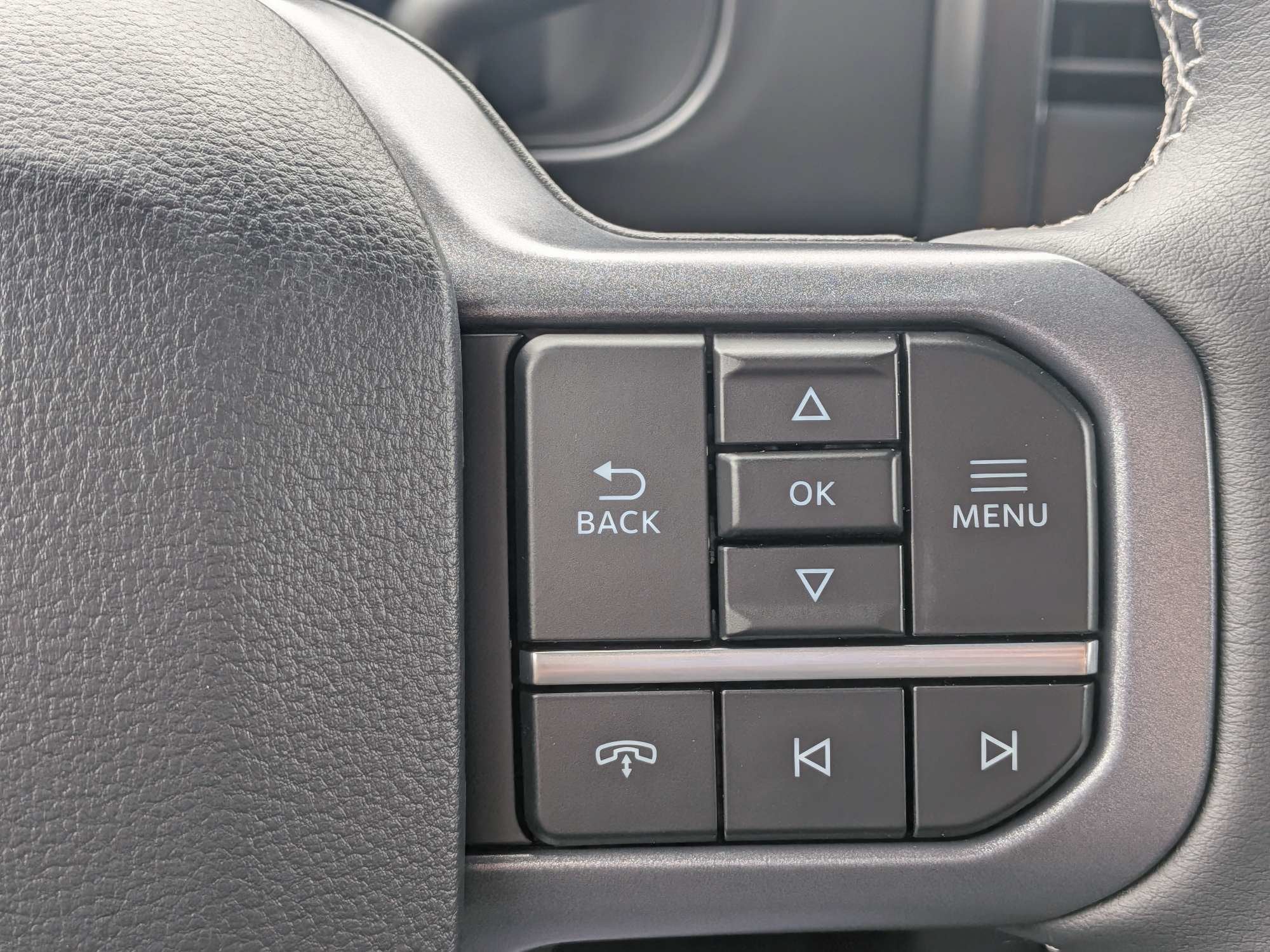 2027 Ford Super Duty F-250 SRW LARIAT