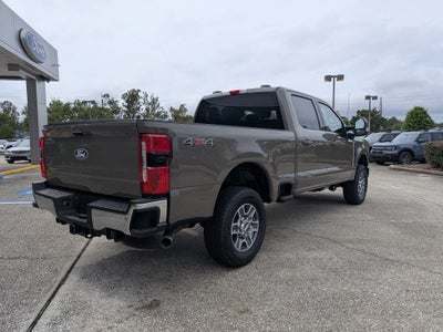 2027 Ford Super Duty F-250 SRW LARIAT