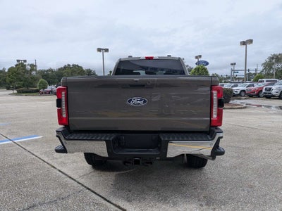 2027 Ford Super Duty F-250 SRW LARIAT