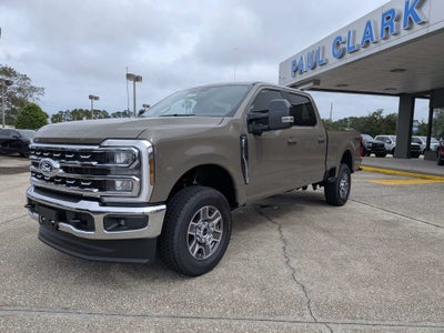 2027 Ford Super Duty F-250 SRW LARIAT
