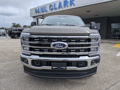 2027 Ford Super Duty F-250 SRW LARIAT