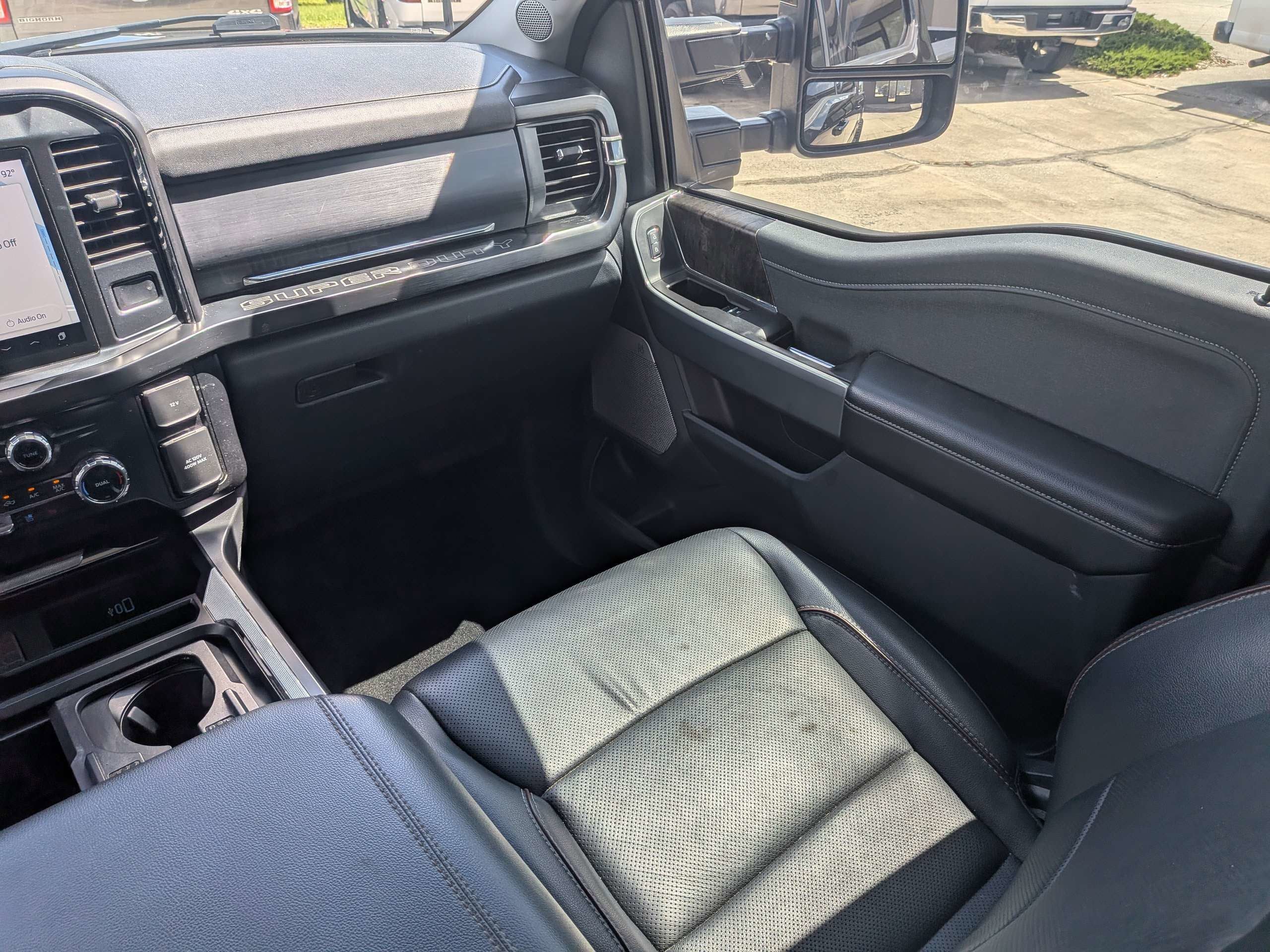 2024 Ford Super Duty F-250 SRW LARIAT