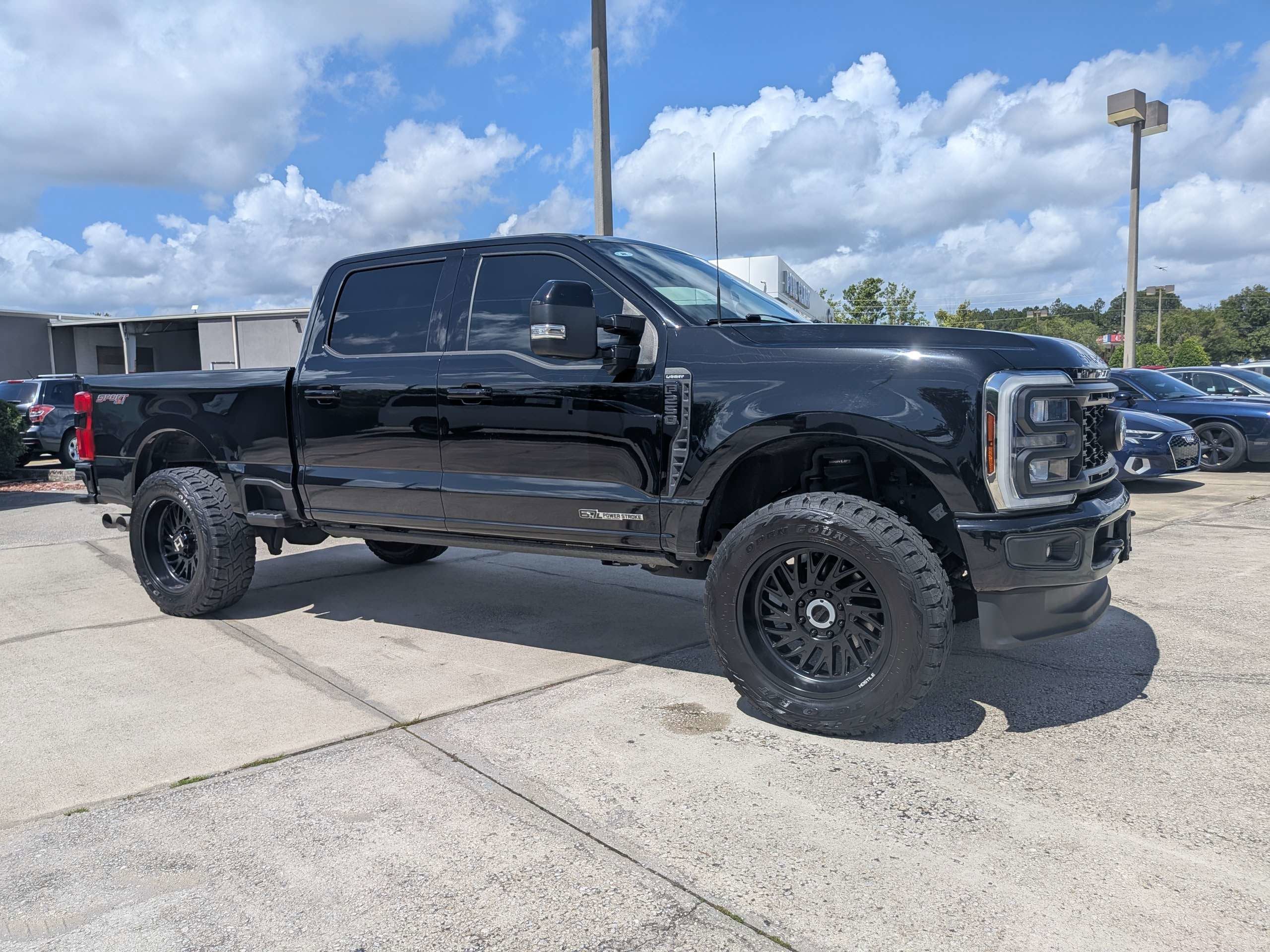 2024 Ford Super Duty F-250 SRW LARIAT
