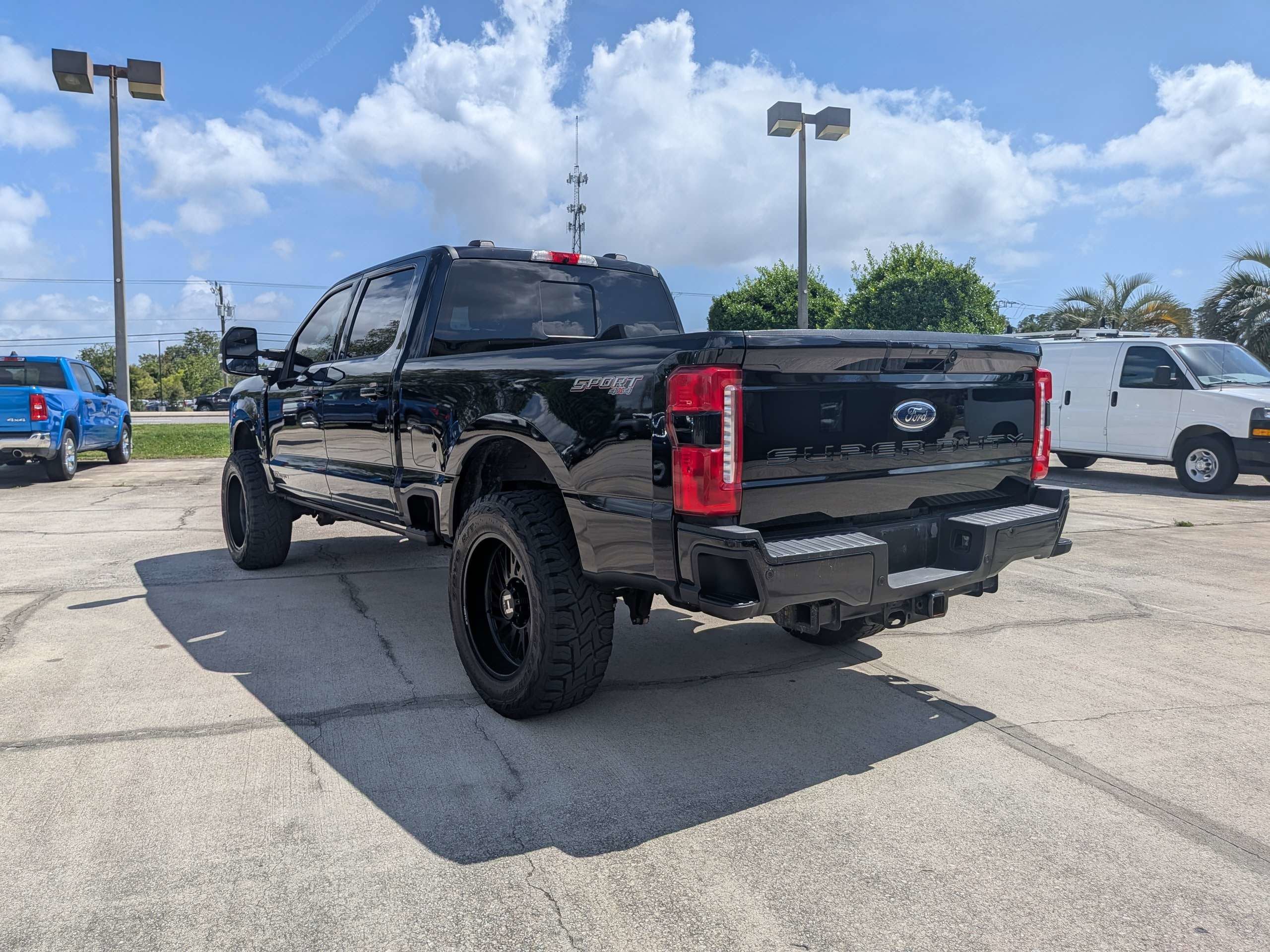 2024 Ford Super Duty F-250 SRW LARIAT