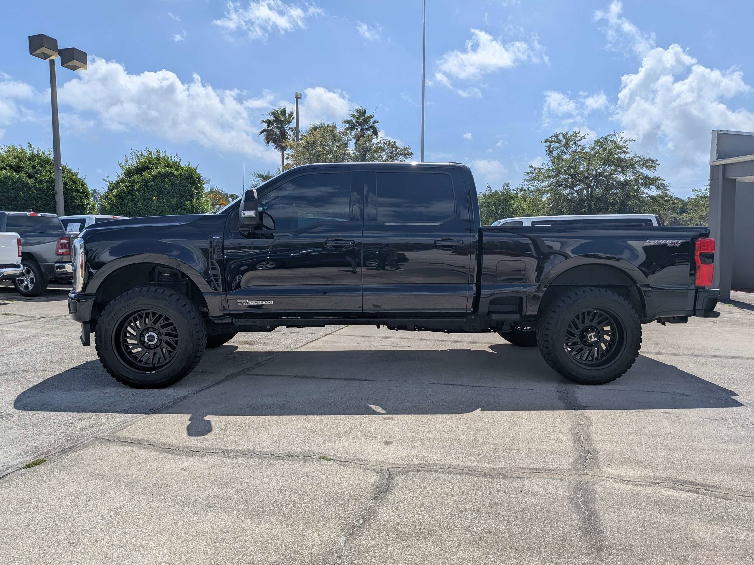 2024 Ford Super Duty F-250 SRW LARIAT