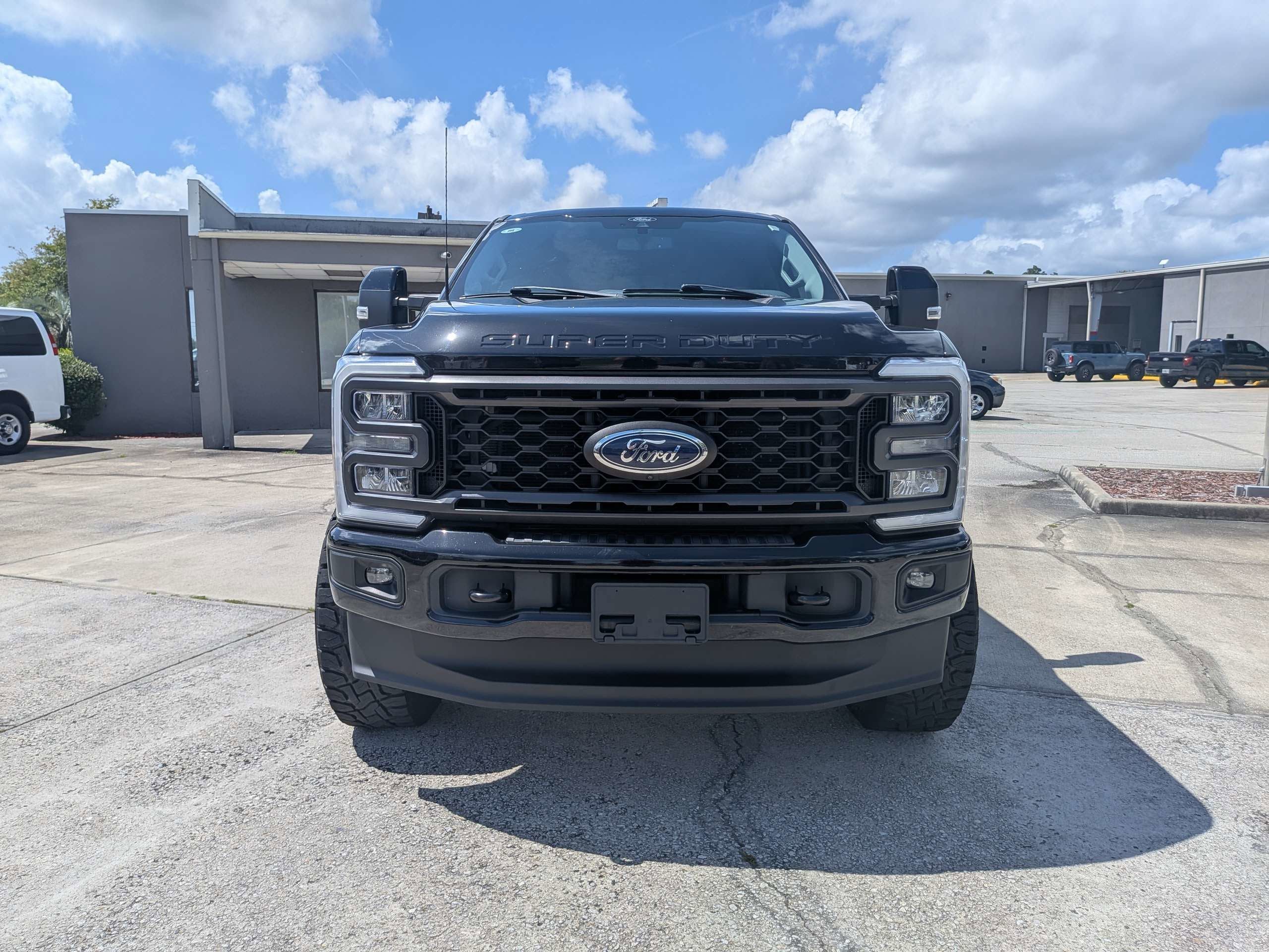 2024 Ford Super Duty F-250 SRW LARIAT