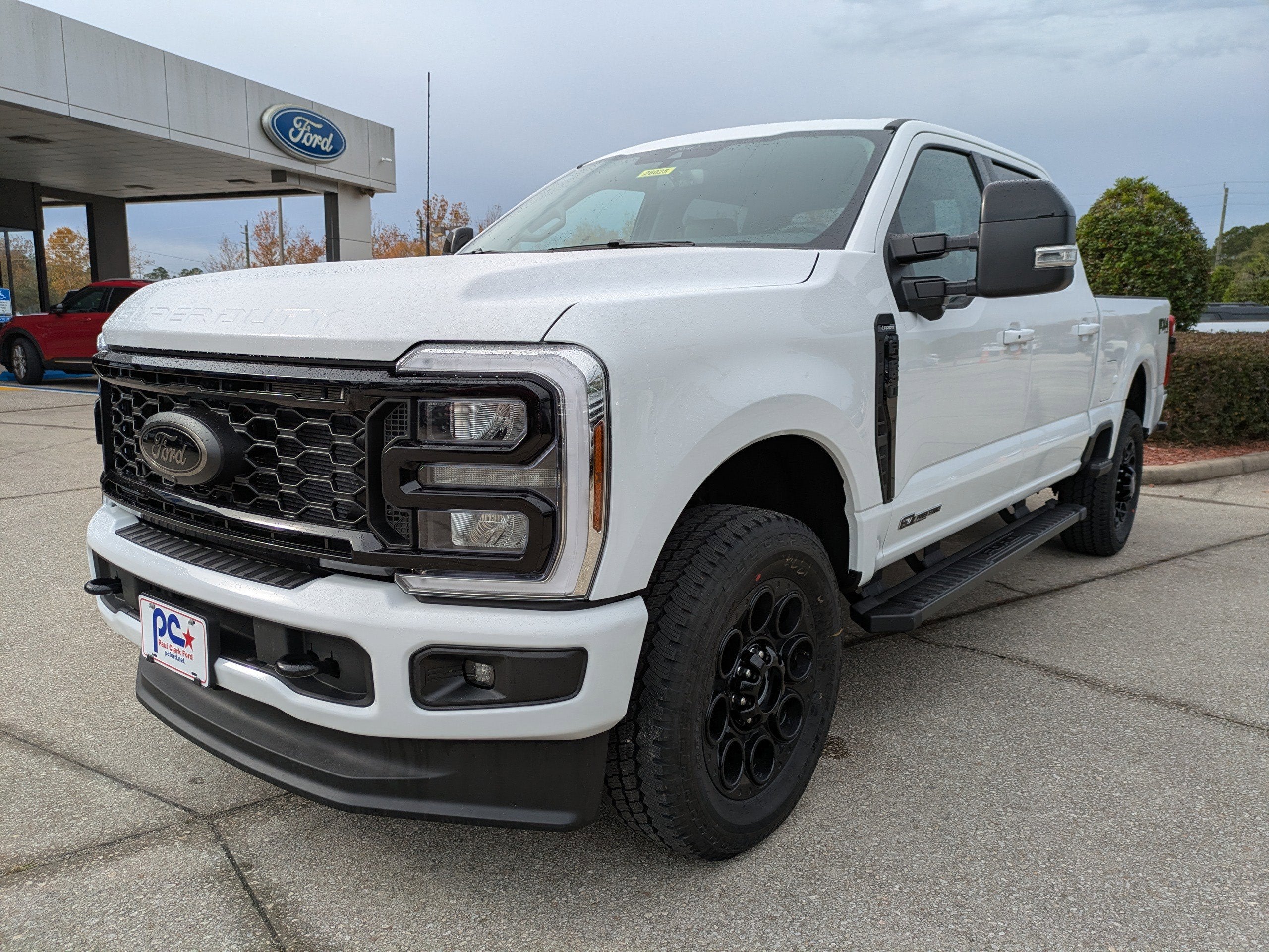 2026 Ford Super Duty F-250 SRW LARIAT