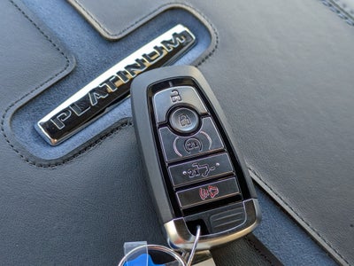 2026 Ford Super Duty F-350 SRW Platinum