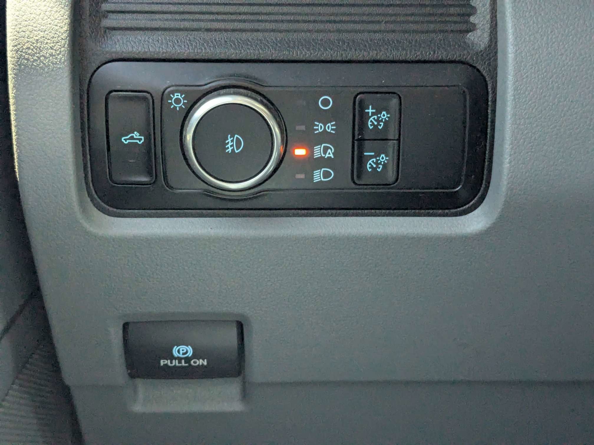 2024 Ford Super Duty F-350 DRW XLT
