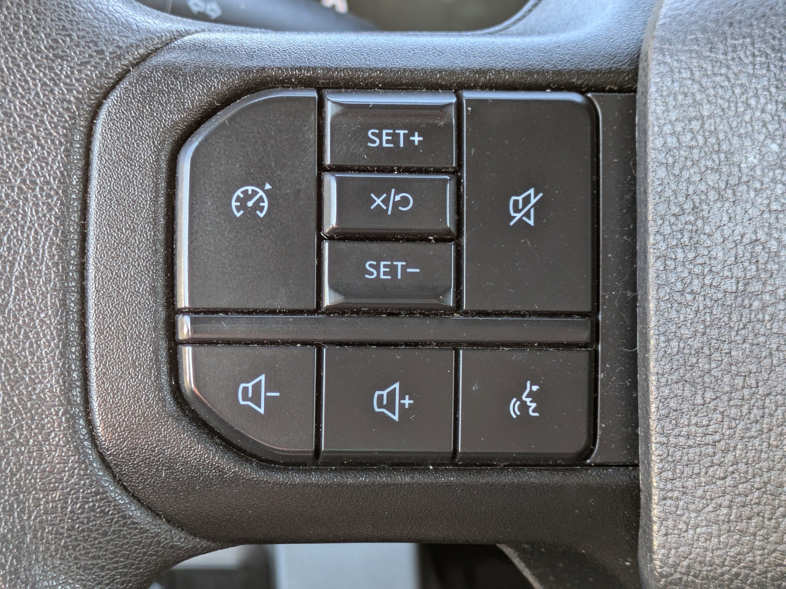 2024 Ford Super Duty F-350 DRW XLT