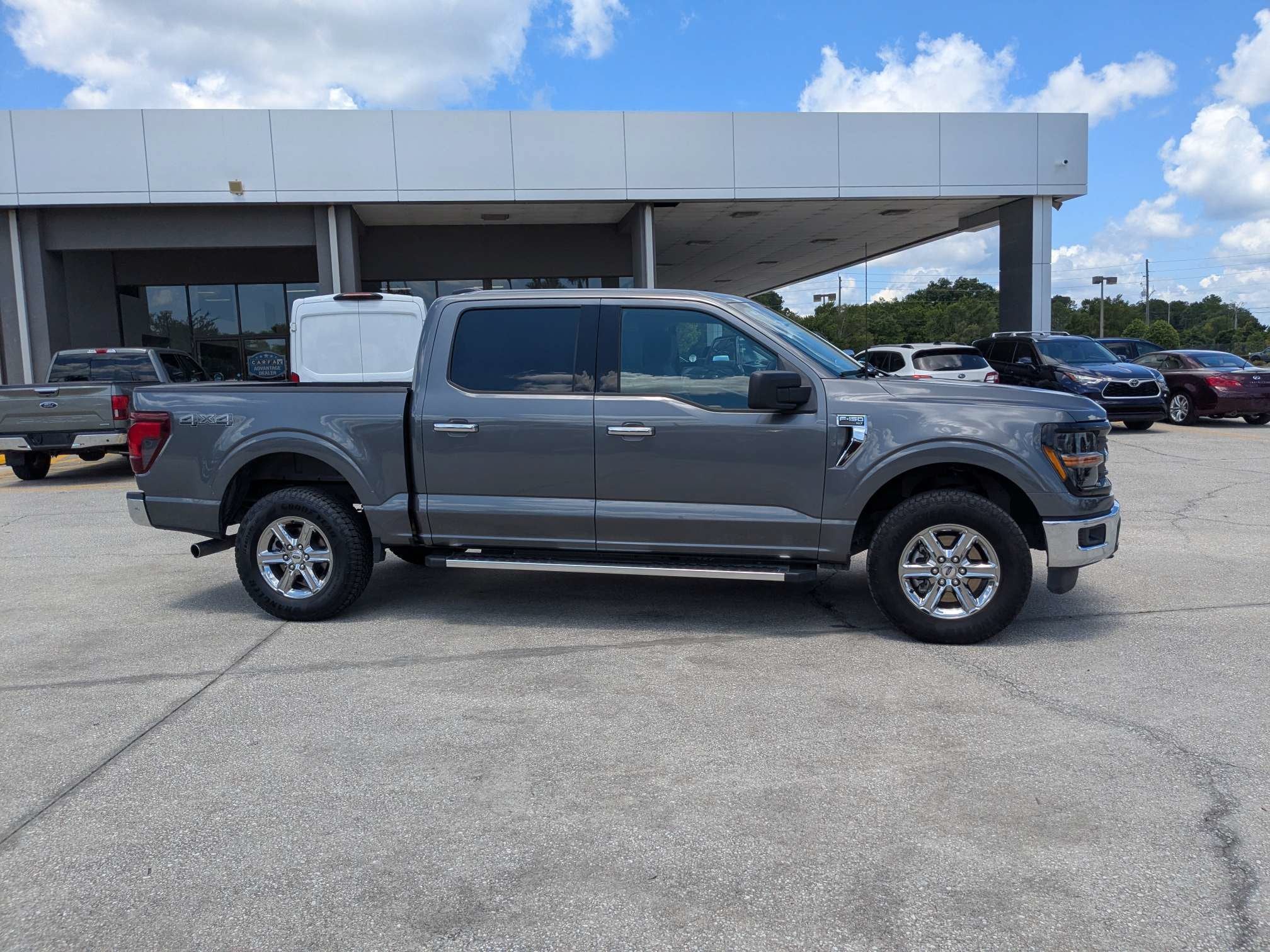 2025 Ford F-150 XLT