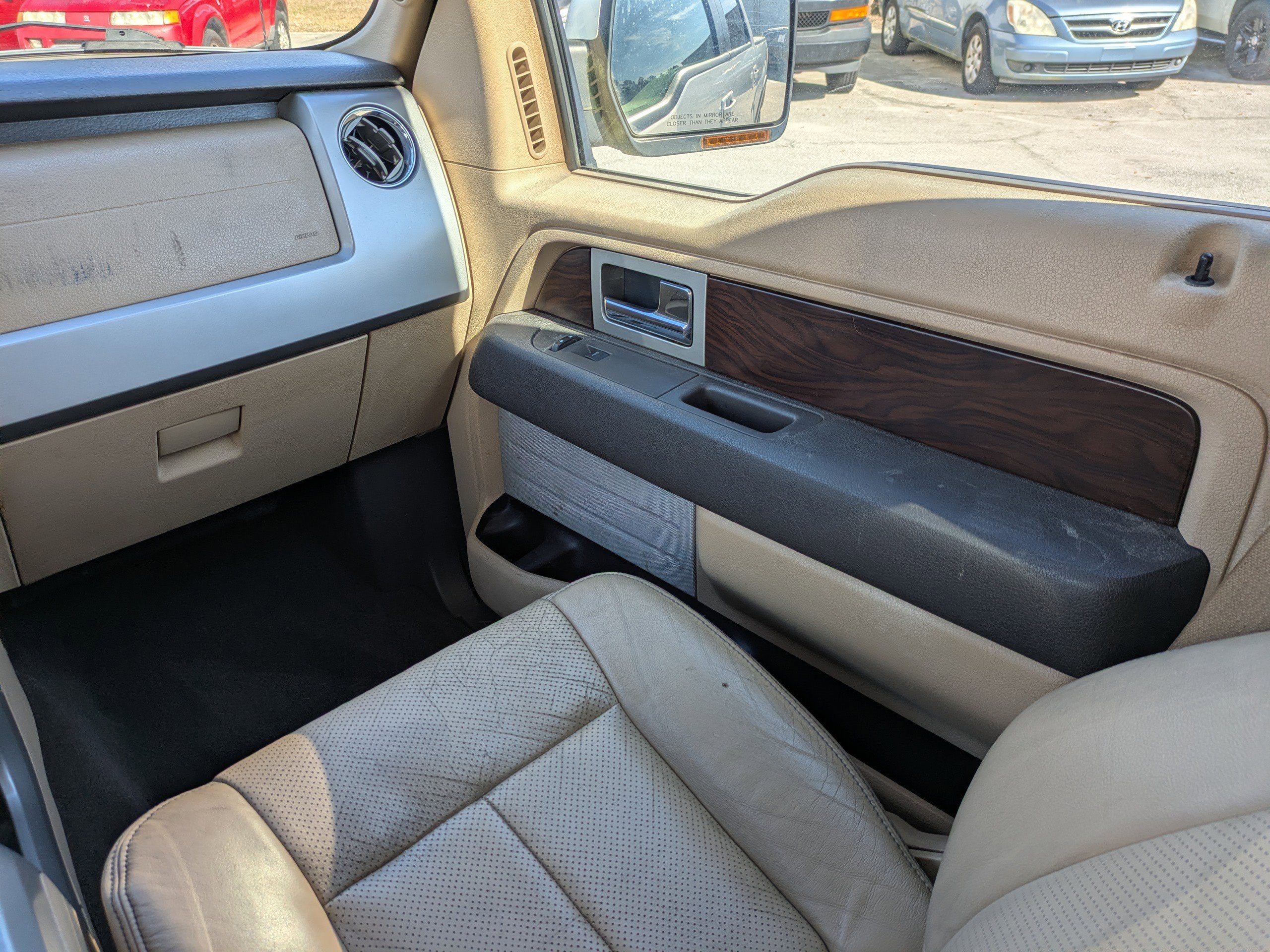 2012 Ford F-150 Lariat