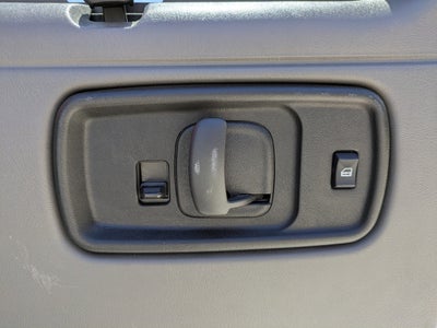 2024 Chevrolet Express Passenger LT