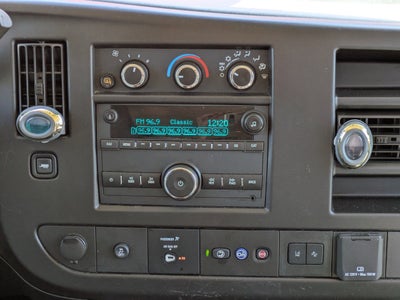 2024 Chevrolet Express Passenger LT