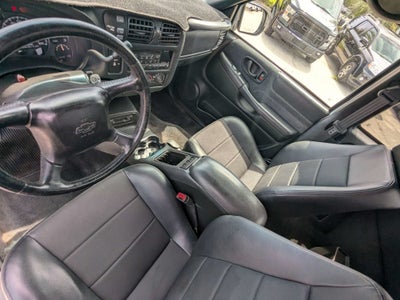 2001 Chevrolet S-10 LS w/ZR2